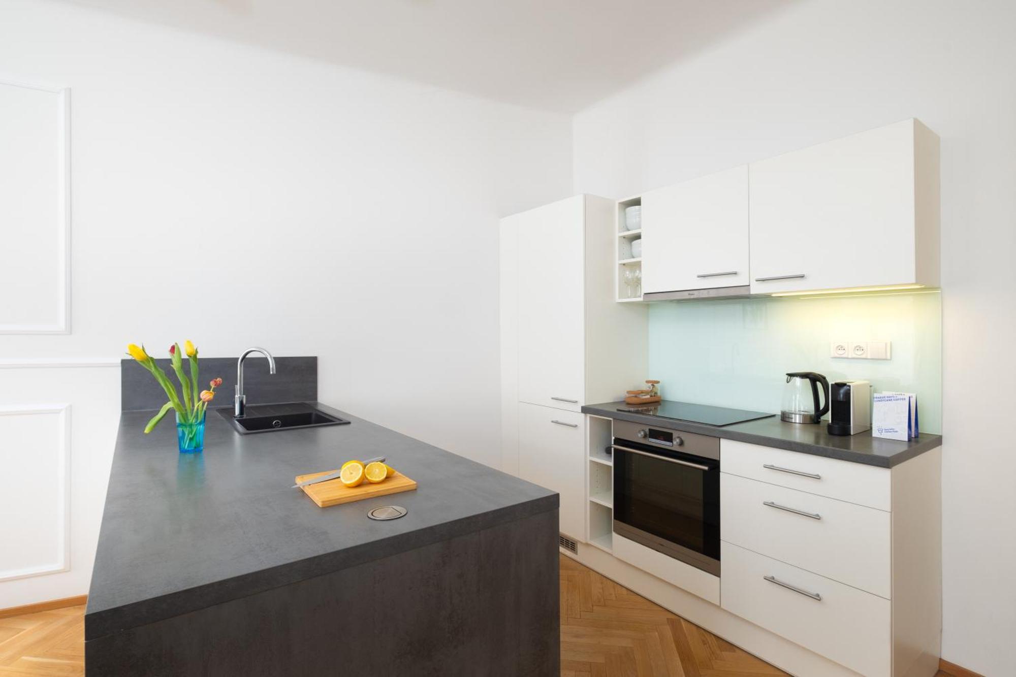 Stru House By Prague Days - Luxurious Apartments Next To National Theatre Kültér fotó